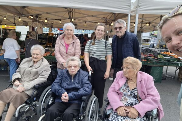 uitstap markt Moeskroen  '24